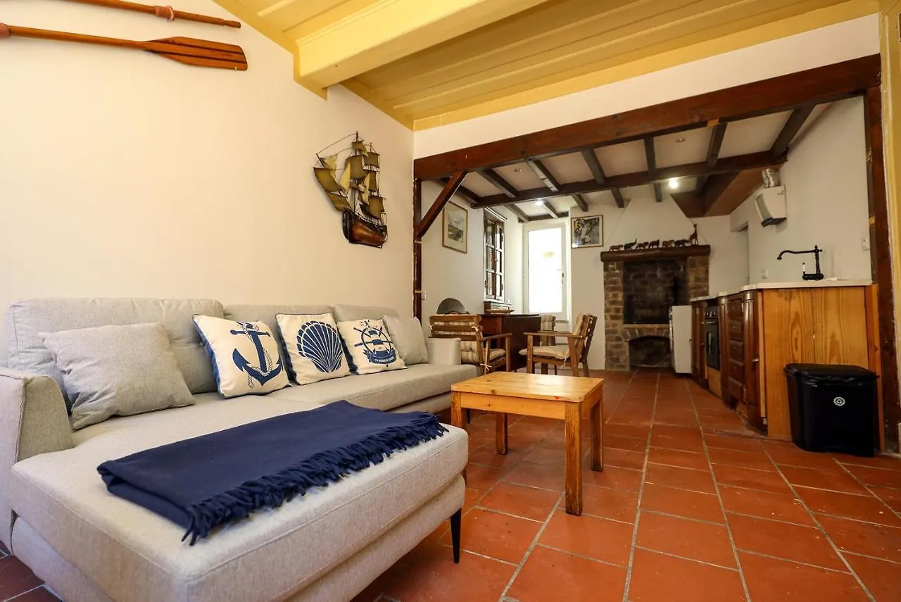 A74 - Rua Do Canal 1 Bed Flat Lagos Portugal